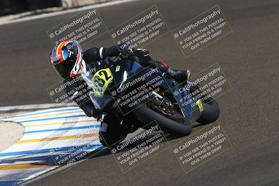 media/Oct-12-2025-CRA (Sun) [[e621380112]]/Races/Race 11/